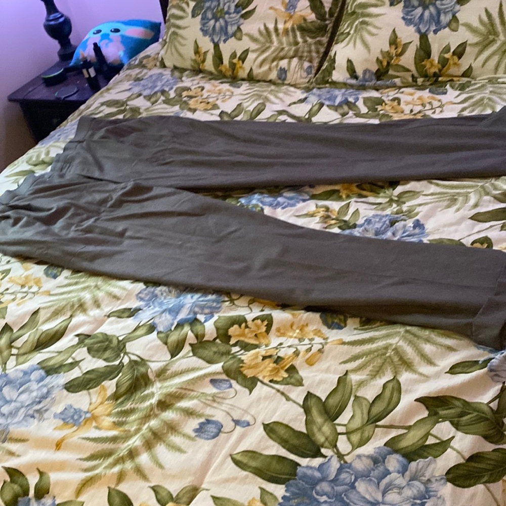 Haggar dress slacks used in good condition